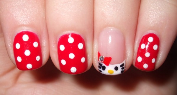 35 Nails Designs; How Do You Paint Your Nails? 52 cute-Hello-Kitty-nail-art-hello-kitty-35421392-1600-861