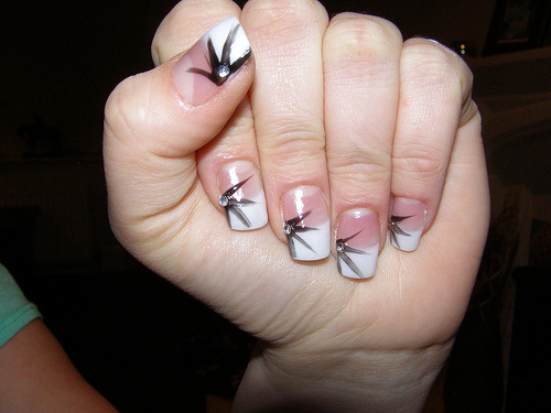 35 Nails Designs; How Do You Paint Your Nails? 74 easy-nail-designs-with-diamond