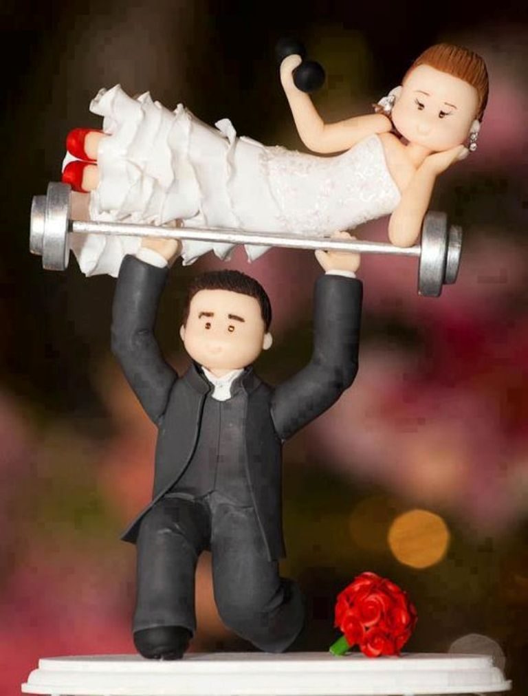 funny wedding cake toppers (10)