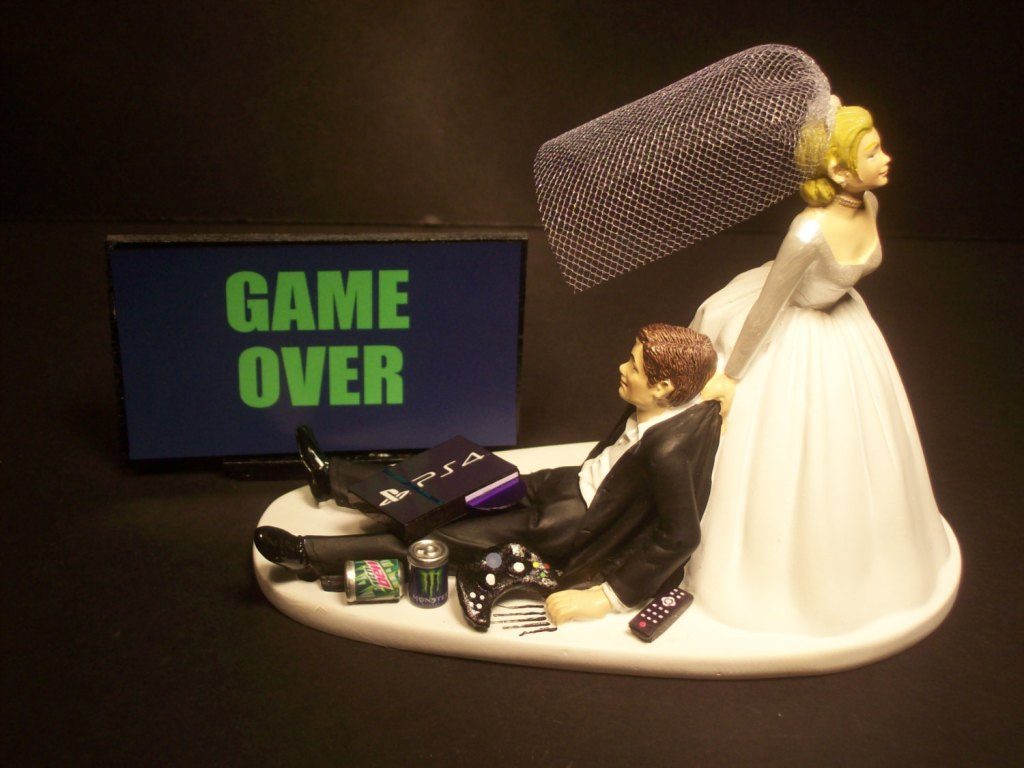 game over wedding cake toppers (3)