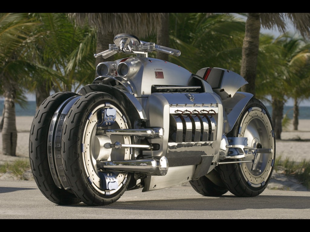 20+ Most Creative Future Bike Design Ideas 18 2011-dodge-tomahawk-1024x768