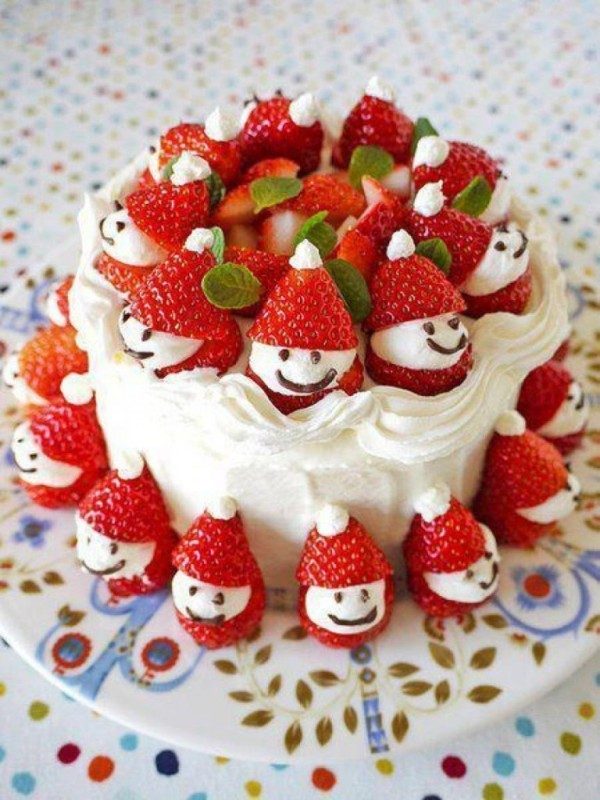 Christmas-Cake-Decoration-Ideas-2017-2 82+ Mouthwatering Christmas Cake Decoration Ideas