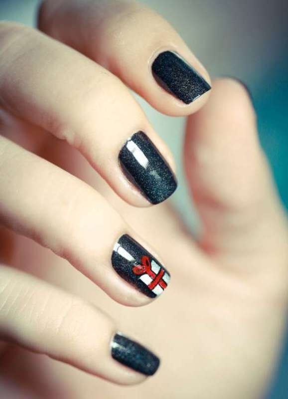Christmas Nail Art Design Ideas 2017 (47)