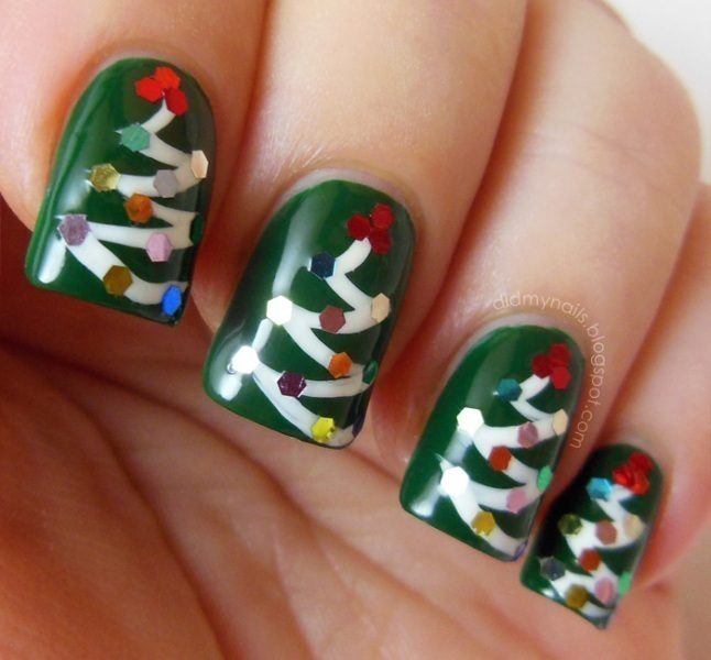 Christmas Nail Art Design Ideas 2017 (64)