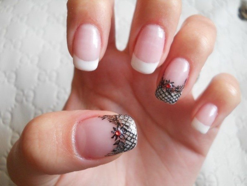 Christmas Nail Art Design Ideas 2017 (75)