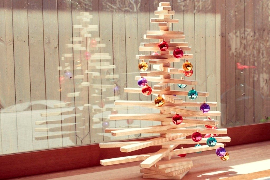 67 Adorable Handmade Christmas Decoration Ideas 44 Handmade Christmas Decoration Ideas 2017 (42)