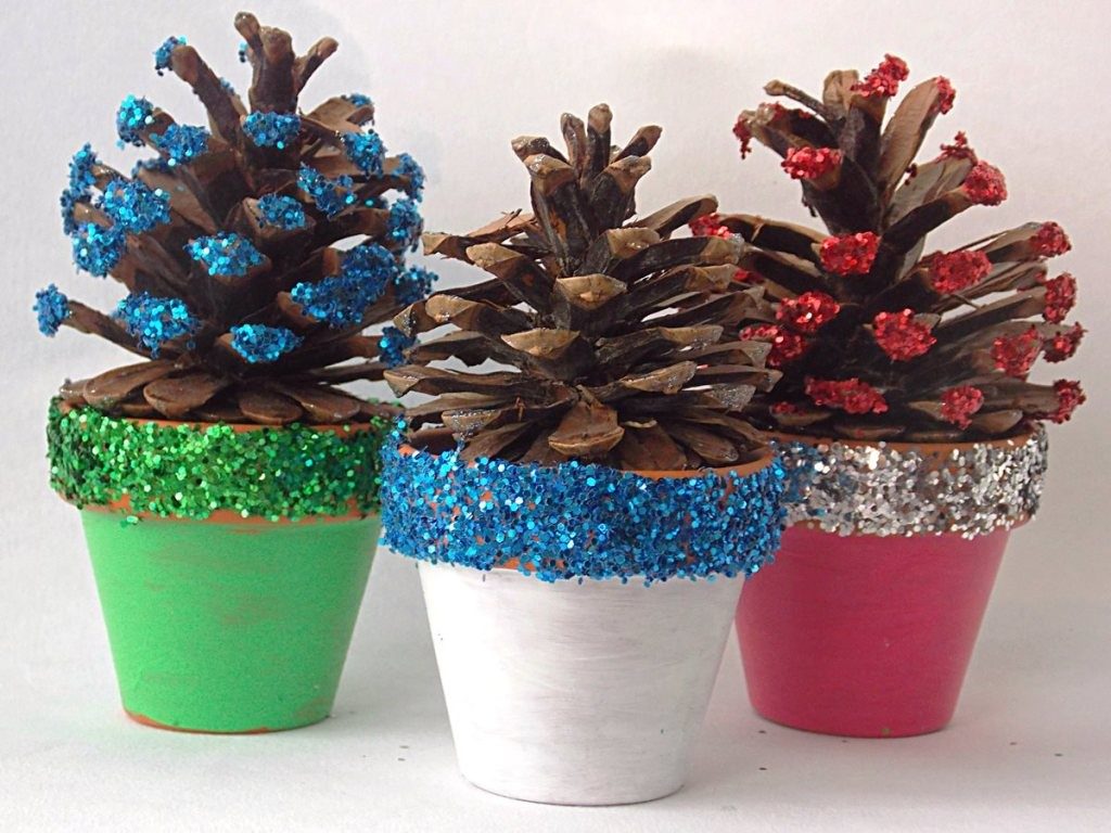 67 Adorable Handmade Christmas Decoration Ideas 57 Handmade Christmas Decoration Ideas 2017 (55)
