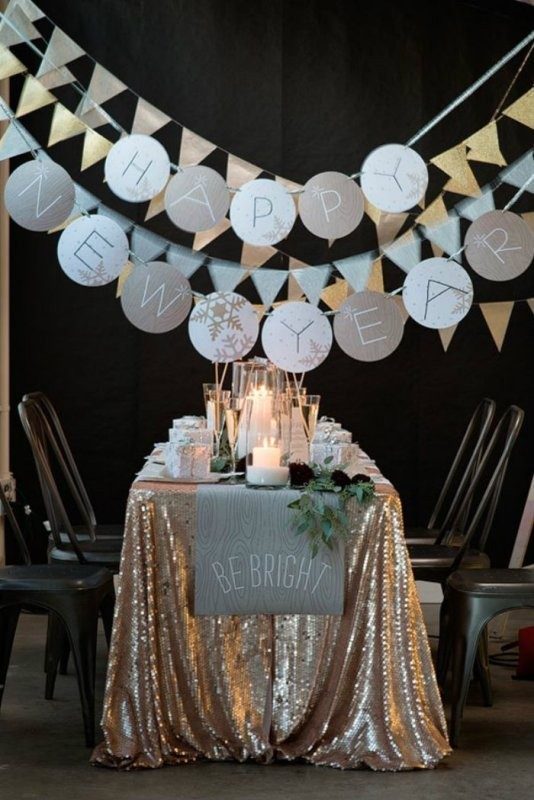 84+ Awesome New Year's Eve Decorating Ideas 14 New Years Eve 2017 Decorating Ideas (12)