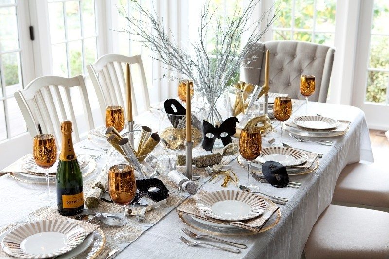 84+ Awesome New Year's Eve Decorating Ideas 26 New Years Eve 2017 Decorating Ideas (24)