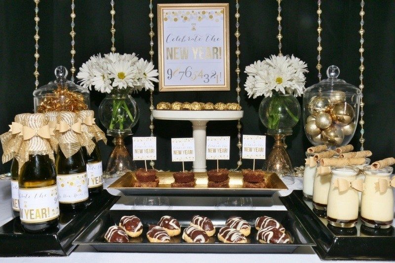 84+ Awesome New Year's Eve Decorating Ideas 33 New Years Eve 2017 Decorating Ideas (31)