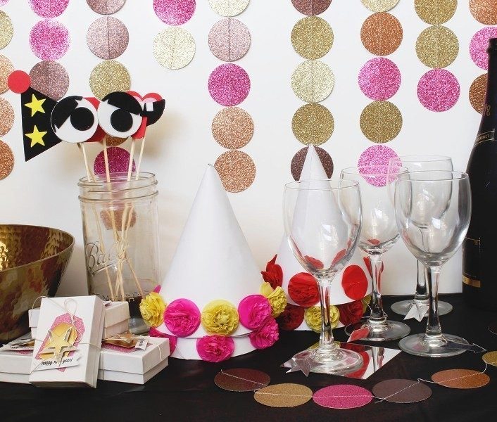 84+ Awesome New Year's Eve Decorating Ideas 67 New Years Eve 2017 Decorating Ideas (65)