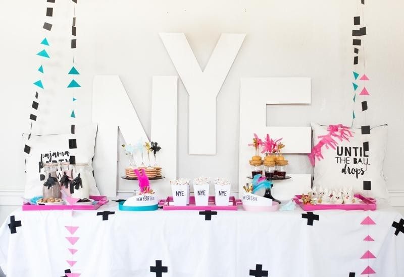 New Years Eve 2017 Decorating Ideas (70)