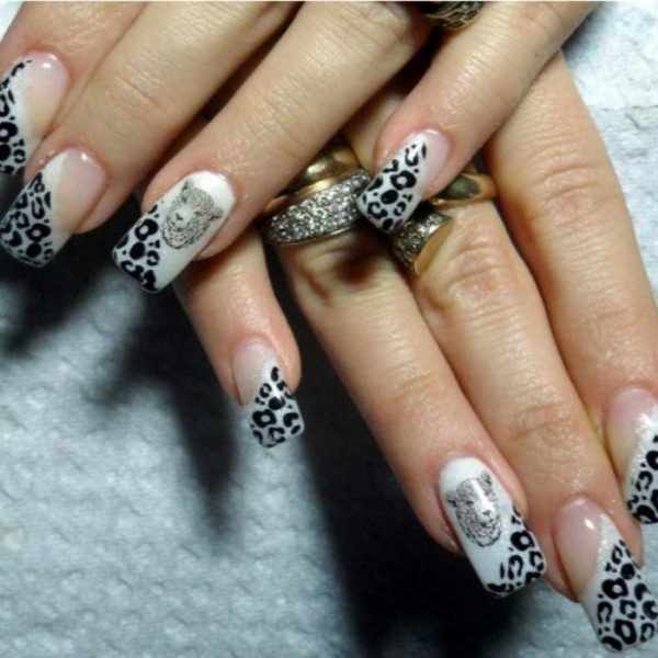 89+ Astonishing New Year's Eve Nail Design Ideas for Winter 44 New Years Eve Nail Art Design Ideas 2017 (42)