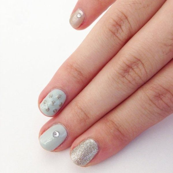 89+ Astonishing New Year's Eve Nail Design Ideas for Winter 58 New Years Eve Nail Art Design Ideas 2017 (56)