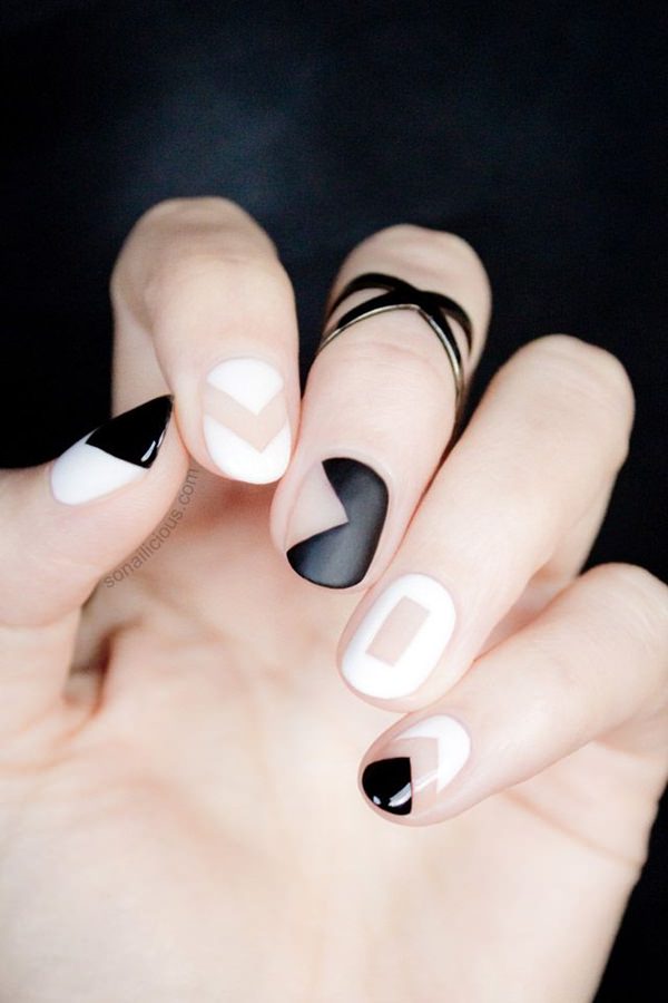 50+ Coolest Wedding Nail Design Ideas 36 black-and-white-nail-designs