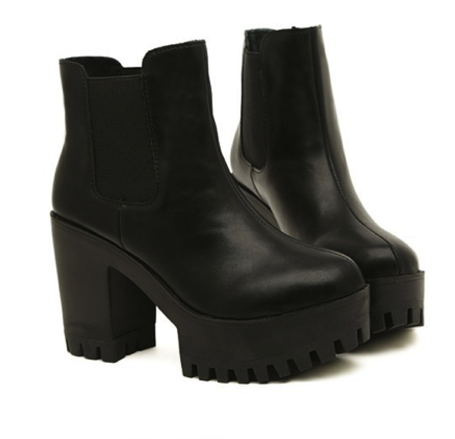 A-Real-Platform-Boots1 Top 10 Most Stylish Boot Trends