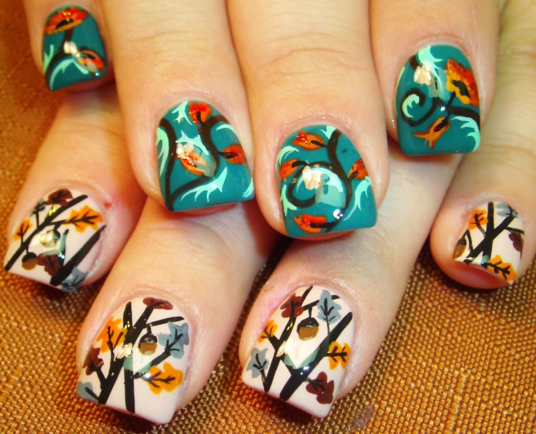 Top 10 Hottest Thanksgiving Nail Art Designs To Try 17 autumn-trees3