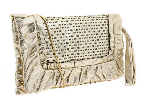 Stop Here ! Know How To Select The Best Golden And Silver Jewelry For Different Occasions ? 13 Gucci golden handbag5
