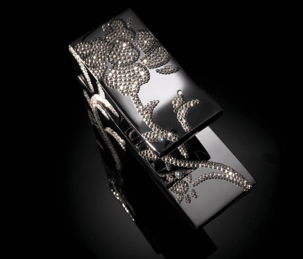 55 Most Famous Diamond faucets 3 Maier_Luxury_Chrome_Basin