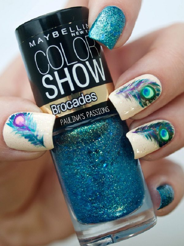 36 Easiest Feather Nail Art Designs 10 Peacock-feather-nails-with-metallic-glitters