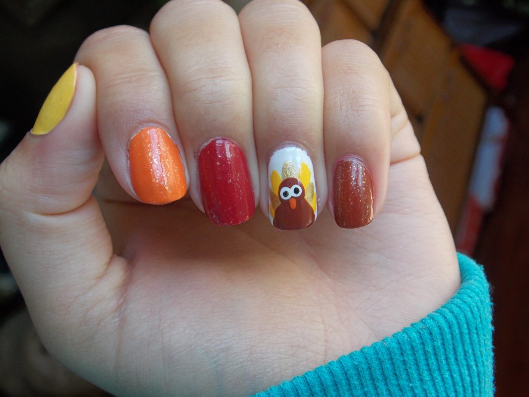 Roasted-Turkey1 Top 10 Hottest Thanksgiving Nail Art Designs To Try