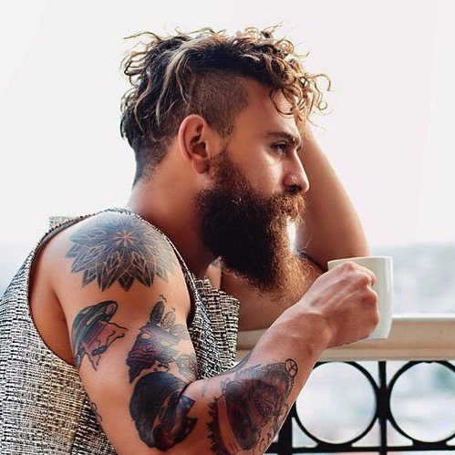6 Hottest Hairstyles for Men in 2022