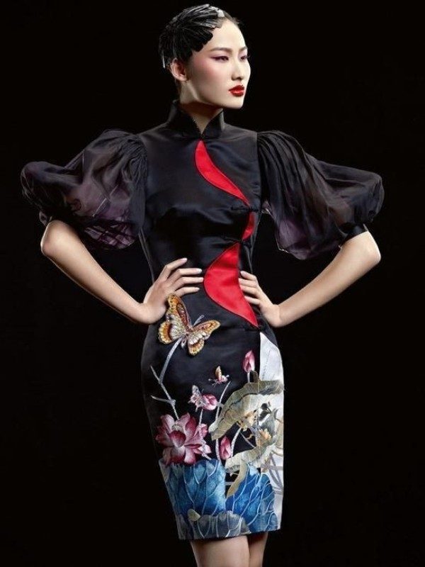 Modern Chinese look "chinoiserie motifs" 