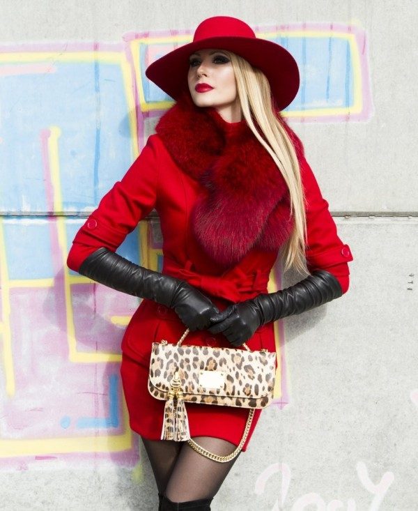 cross-body-fur-stoles-1 36+ Hottest Fashion Trends You Need to Know
