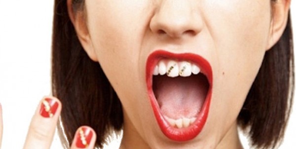 jewels-teeth 45 Amazing Teeth Jewelry Pieces For Extra Beauty