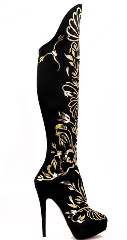 knee-length boots (2)