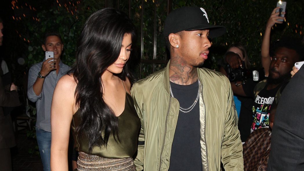 kylie_tyga_1280_spl1328938_ 25+ Women Engagement Outfit Ideas Coming in 2020