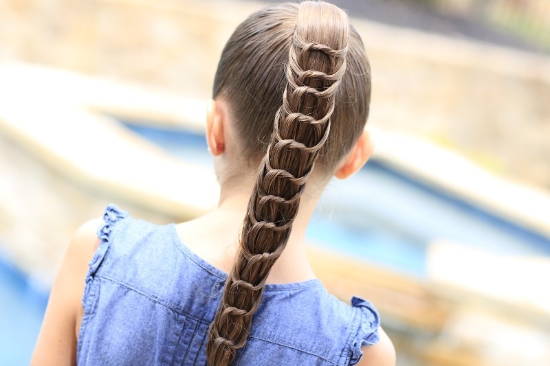 knotted-hairstyle-7