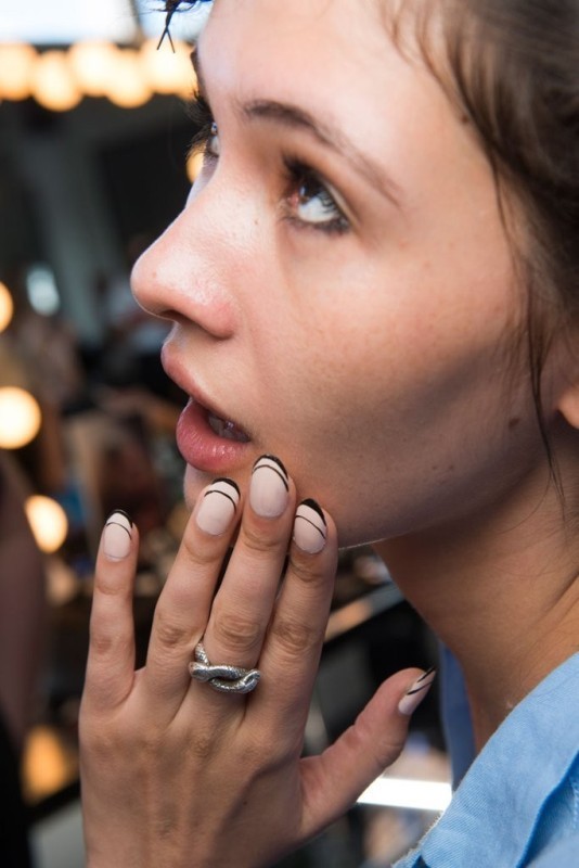french-manicure-5
