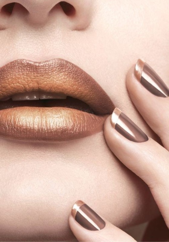 french-manicure
