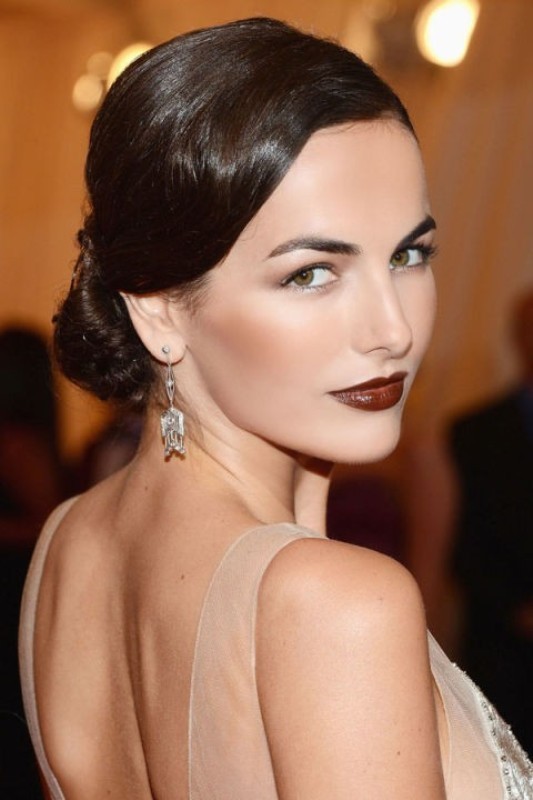 dark-lips-5 14 Latest Makeup Trends to Be More Gorgeous in 2020