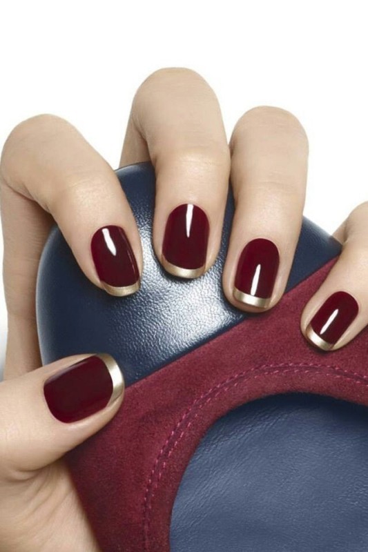 dark-nails-3 28+ Dazzling Nail Polish Trends You Must Try in 2022