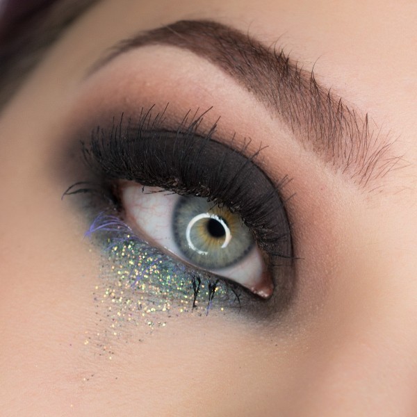 glittering-eyes-8 14 Latest Makeup Trends to Be More Gorgeous in 2020