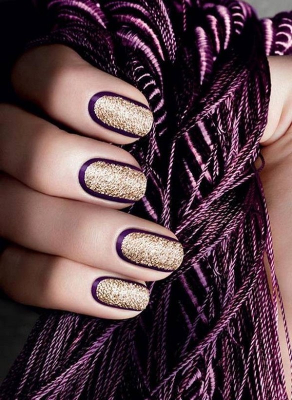 glittering-nails-2 28+ Dazzling Nail Polish Trends You Must Try in 2022
