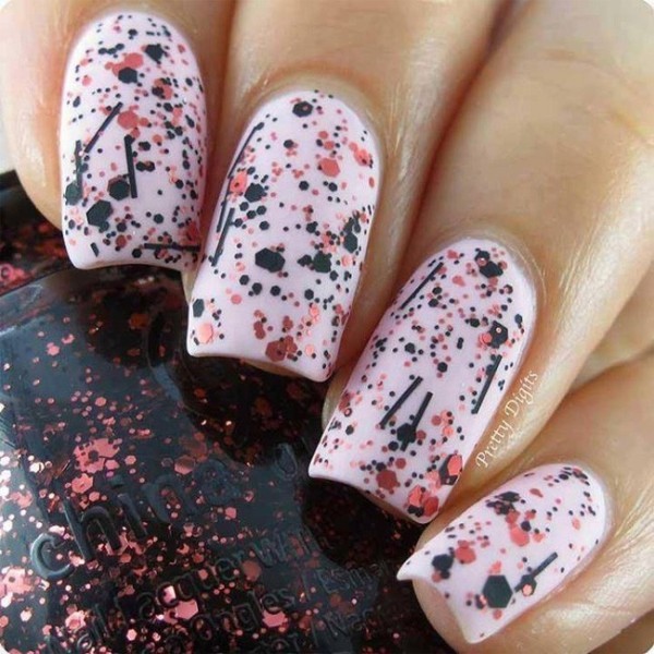 glittering-nails-22 28+ Dazzling Nail Polish Trends You Must Try in 2022