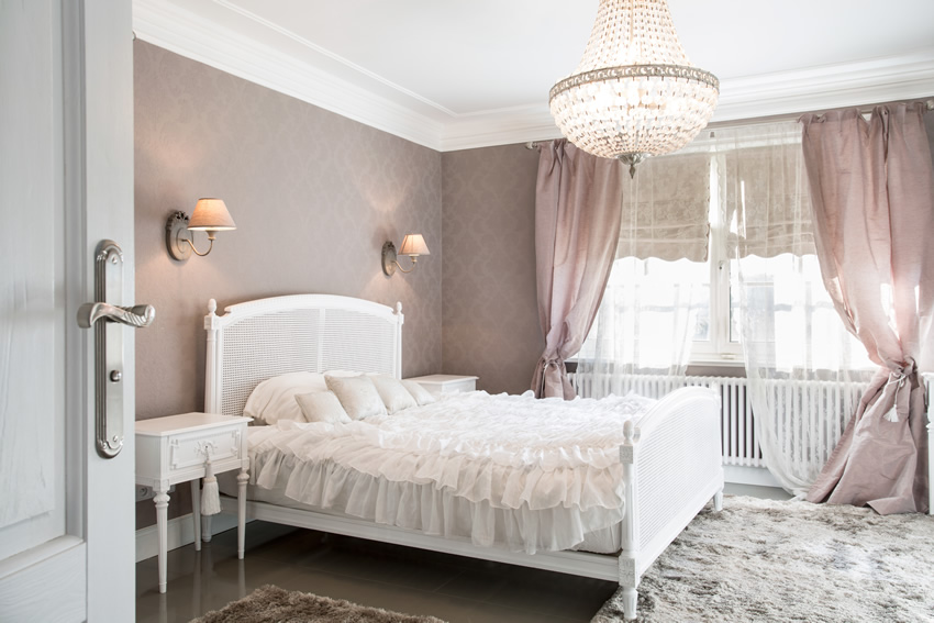 lavender-white-theme-pretty-bedroom-design 5 Main Bedroom Design Ideas For 2022