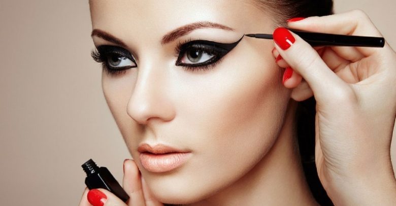 make up trends 2017 14 Latest Makeup Trends to Be More Gorgeous - Fashion Magazine 220