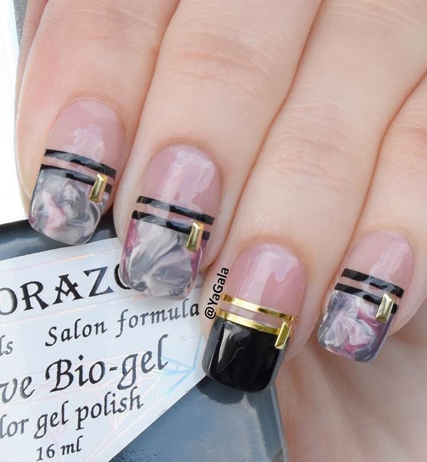 marble-nails-9 28+ Dazzling Nail Polish Trends You Must Try in 2022