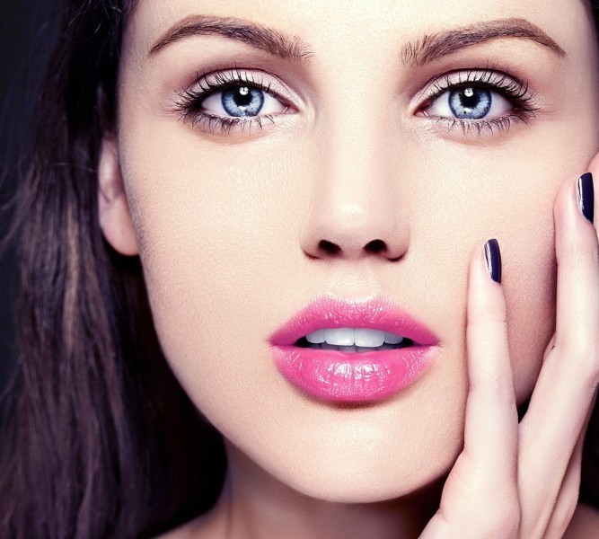 pink-lips-6 14 Latest Makeup Trends to Be More Gorgeous in 2020