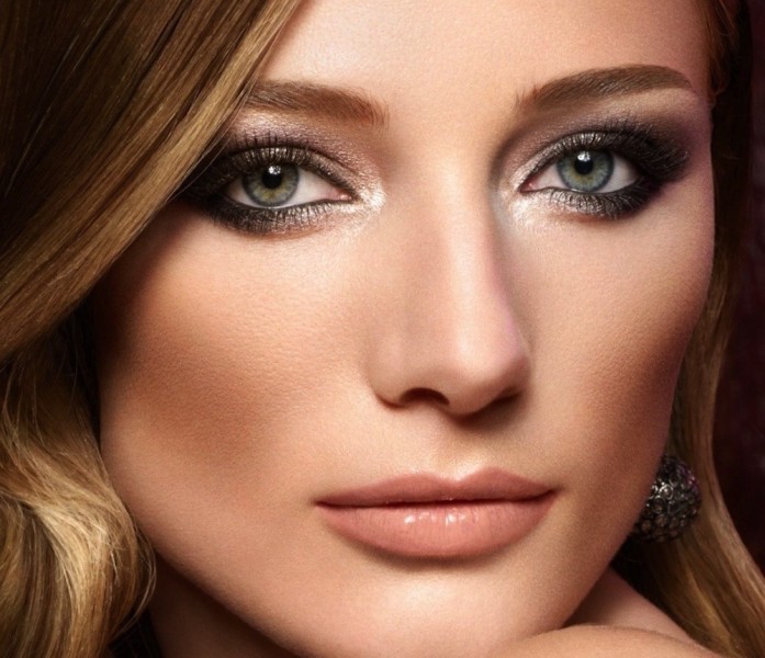 smokey-eyes-11 14 Latest Makeup Trends to Be More Gorgeous in 2020