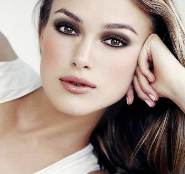 smokey-eyes-12 14 Latest Makeup Trends to Be More Gorgeous in 2020