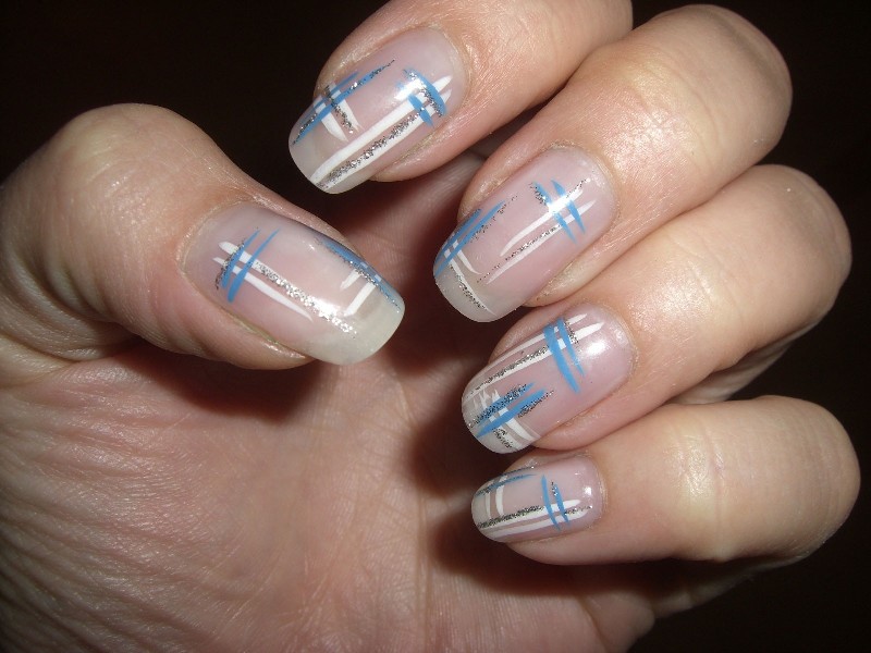 striped-nails-16