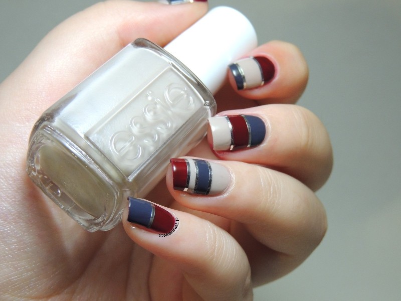 striped-nails-17