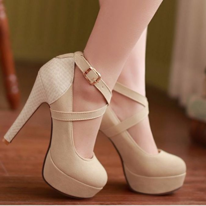 5 Stylish Women Shoe Trends 11 Criss Cross Ankle Buckle Strap High Heel Shoes 5 Stylish Women Shoe Trends - 11