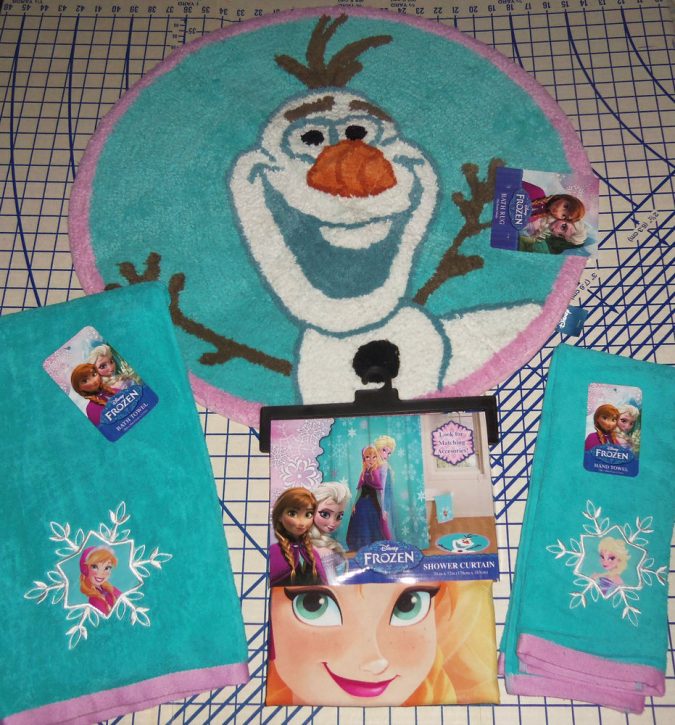 25+ Cutest Kids Bathroom Rugs