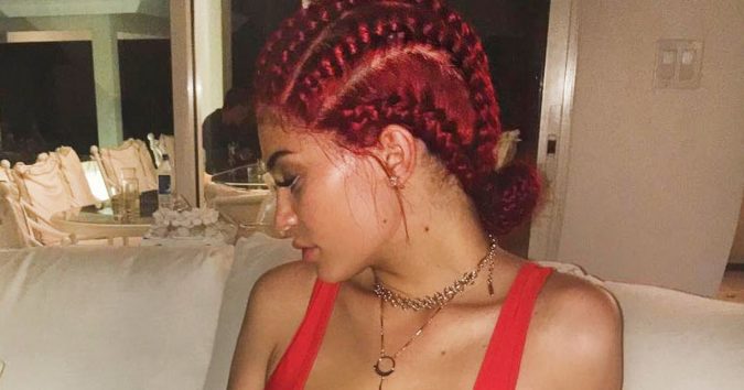Kylie-Jenner2-675x354 Trendy Fashion: 15+ Hottest Celebrities' Hairstyles Trends